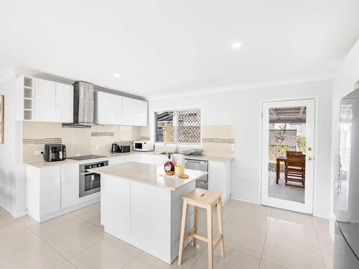 Holiday home Central Sunnybank 4 Bedrooms Home, Family Friendly Brisbane